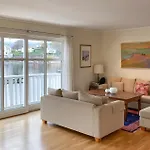 In With House Sea View *