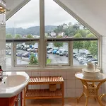In With House Sea View 아파트 *