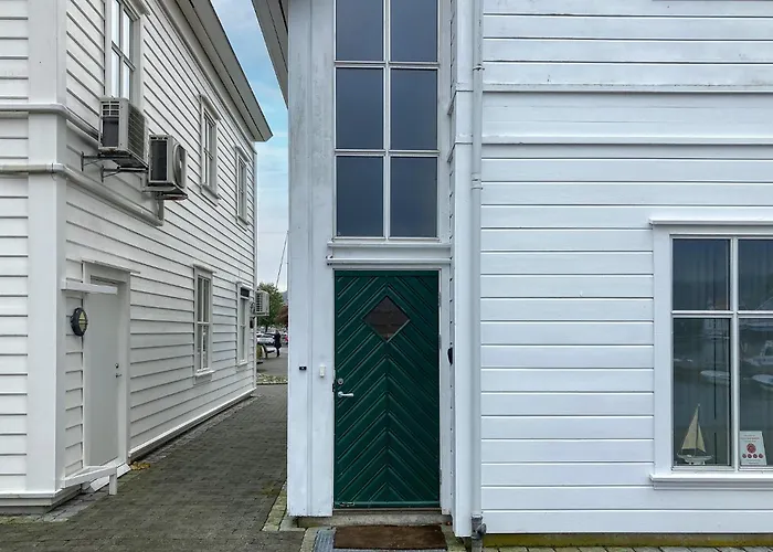 Lägenhet In With House Sea View